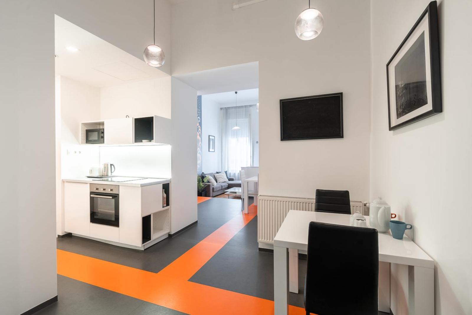 Bright Two-Bedroom Home By The New York Palace Apartamento Budapest